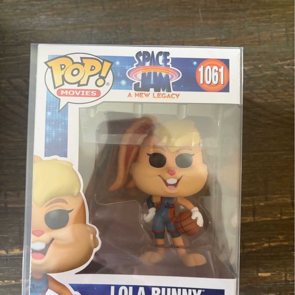 Funko Lola Bunny Vinyl Figure - Blue & Orange Outfit